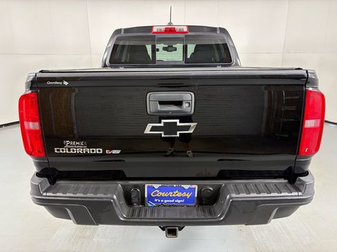 Used 2019 Chevrolet Colorado ZR2 image 7