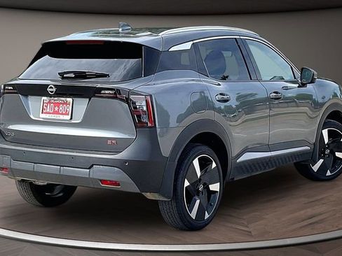 Certified 2025 Nissan Kicks SR w/ Interior Electronics Package FWD image 2
