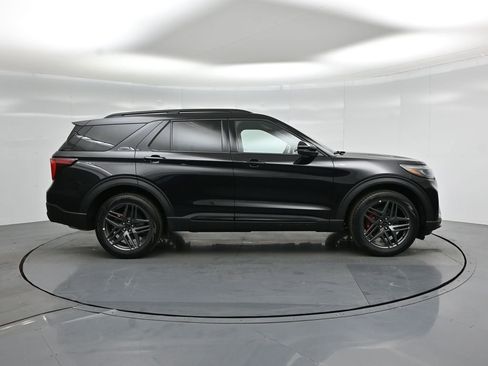 New 2026 Ford Explorer ST-Line image 27