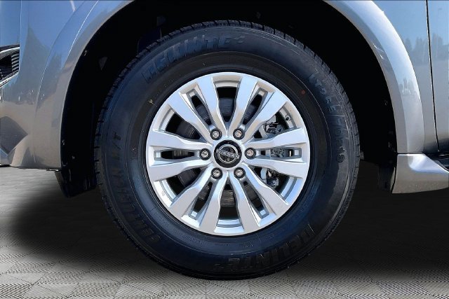 Used 2024 Nissan Armada SV RWD image 22