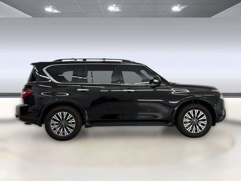 Used 2023 Nissan Armada SL w/ Midnight Edition Package AWD/4WD image 8