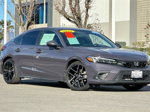 Certified 2023 Honda Civic Sport Touring image 2