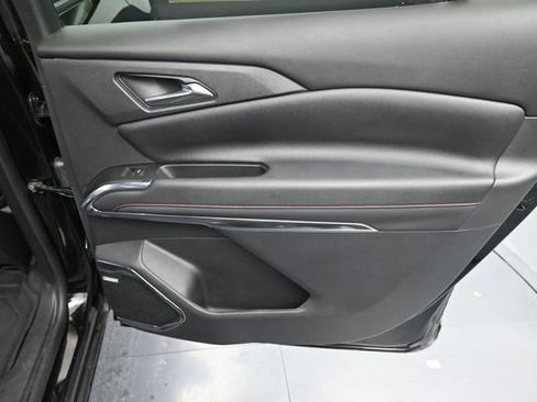 Used 2024 Chevrolet Traverse RS AWD/4WD image 26