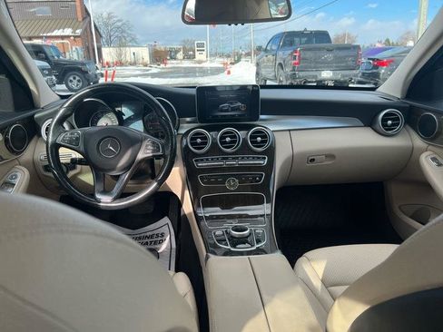 Used 2017 Mercedes-Benz C 300 C300 4MATIC Sedan image 13