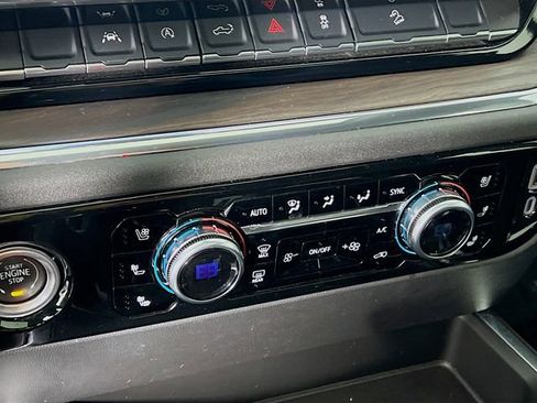 Certified 2023 GMC Sierra 1500 SLT w/ SLT Premium Package image 15