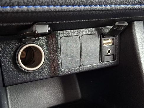 Used 2018 Toyota Corolla SE FWD image 22