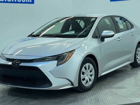Used 2020 Toyota Corolla L image 4