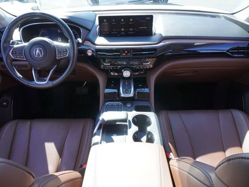 Used 2024 Acura MDX FWD w/ Technology Package image 12