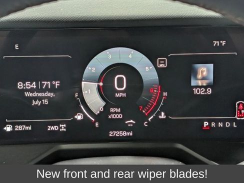 Used 2025 GMC Acadia AT4 AWD/4WD image 4