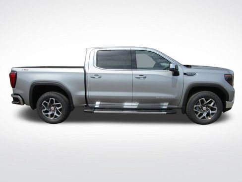 Used 2026 GMC Sierra 1500 SLE AWD/4WD image 8