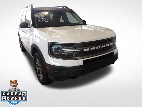 Certified 2022 Ford Bronco Sport Badlands w/ Premium Package AWD/4WD image 2