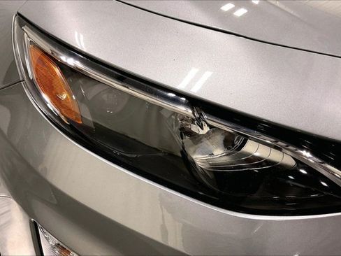 Used 2024 Chevrolet Malibu LT FWD image 28
