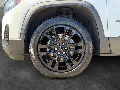 Used 2022 GMC Acadia SLE w/ Driver Convenience Package AWD/4WD image 4