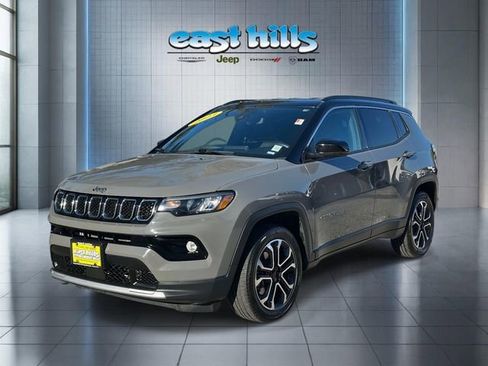Certified 2023 Jeep Compass Limited image 7