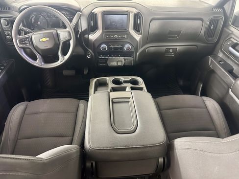 Used 2024 Chevrolet Silverado 2500 Custom w/ Custom Value Package AWD/4WD image 21