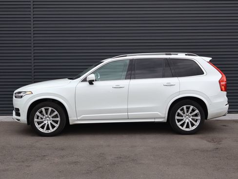 Used 2019 Volvo XC90 T6 Momentum w/ Advanced Package AWD/4WD image 8