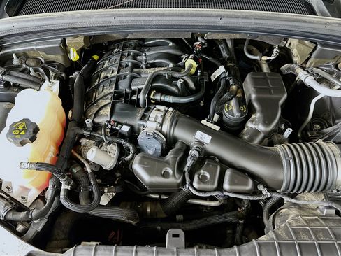 Used 2022 Jeep Grand Cherokee L Limited image 35