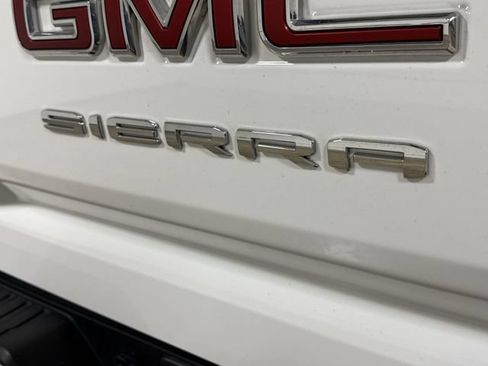 Used 2024 GMC Sierra 1500 SLE w/ Preferred Package AWD/4WD image 26