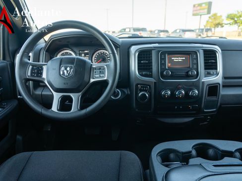 Used 2024 RAM 1500 Warlock RWD image 11