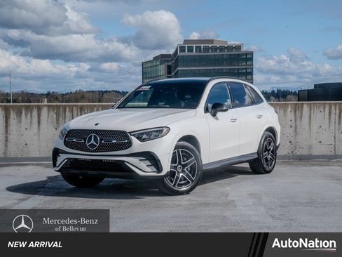 Certified 2025 Mercedes-Benz GLC 300 4MATIC image 1