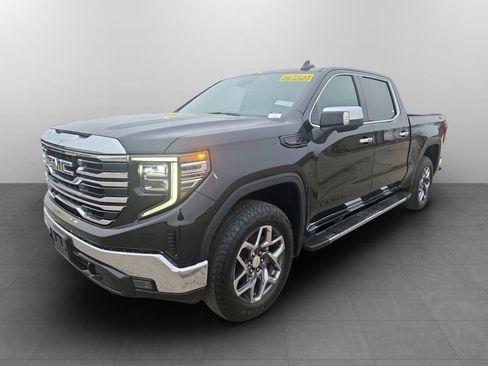 New 2026 GMC Sierra 1500 SLT w/ SLT Premium Package image 12