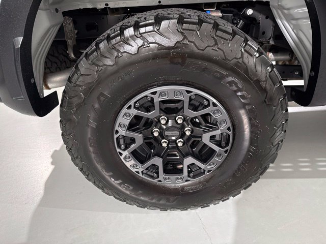 Used 2024 Ford F150 Raptor w/ Equipment Group 803A Raptor R AWD/4WD image 9