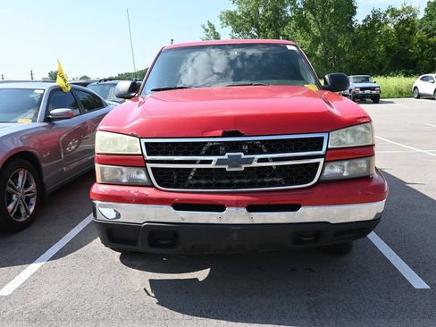 Used 2006 Chevrolet Silverado 1500 LT w/ Light Duty Power Package AWD/4WD image 10