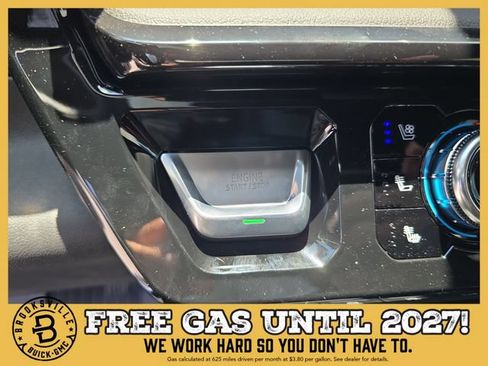 New 2026 GMC Sierra 2500 AT4 w/ AT4 Premium Plus Package AWD/4WD image 27