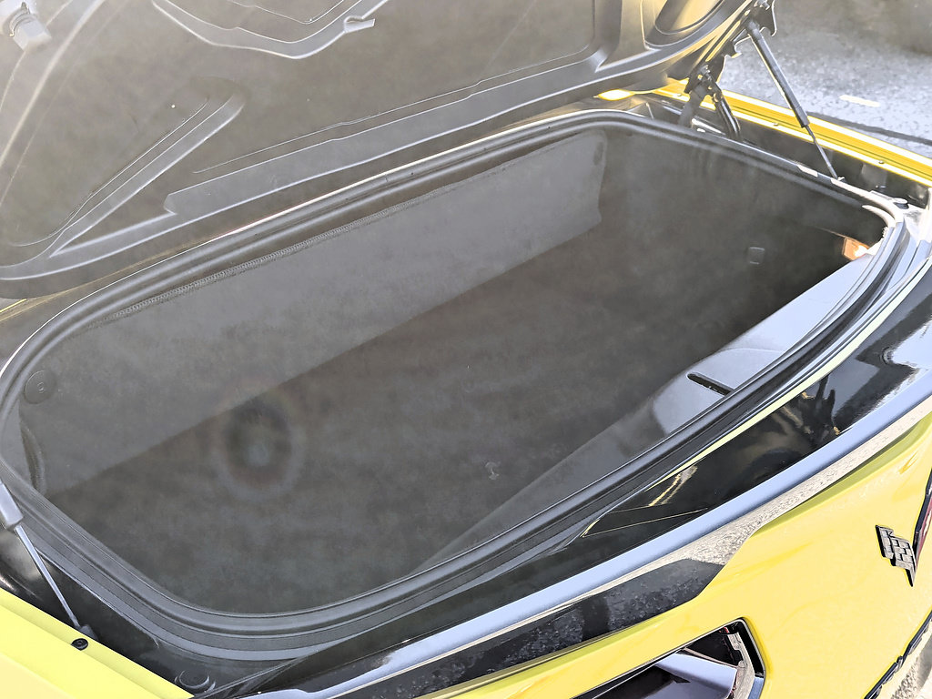 Used 2016 Chevrolet Corvette Stingray Convertible w/ 3LT Preferred Equipment Group RWD image 26