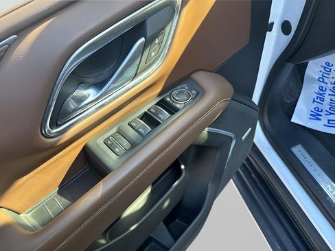 Used 2023 Chevrolet Tahoe High Country w/ Advanced Technology Package image 14