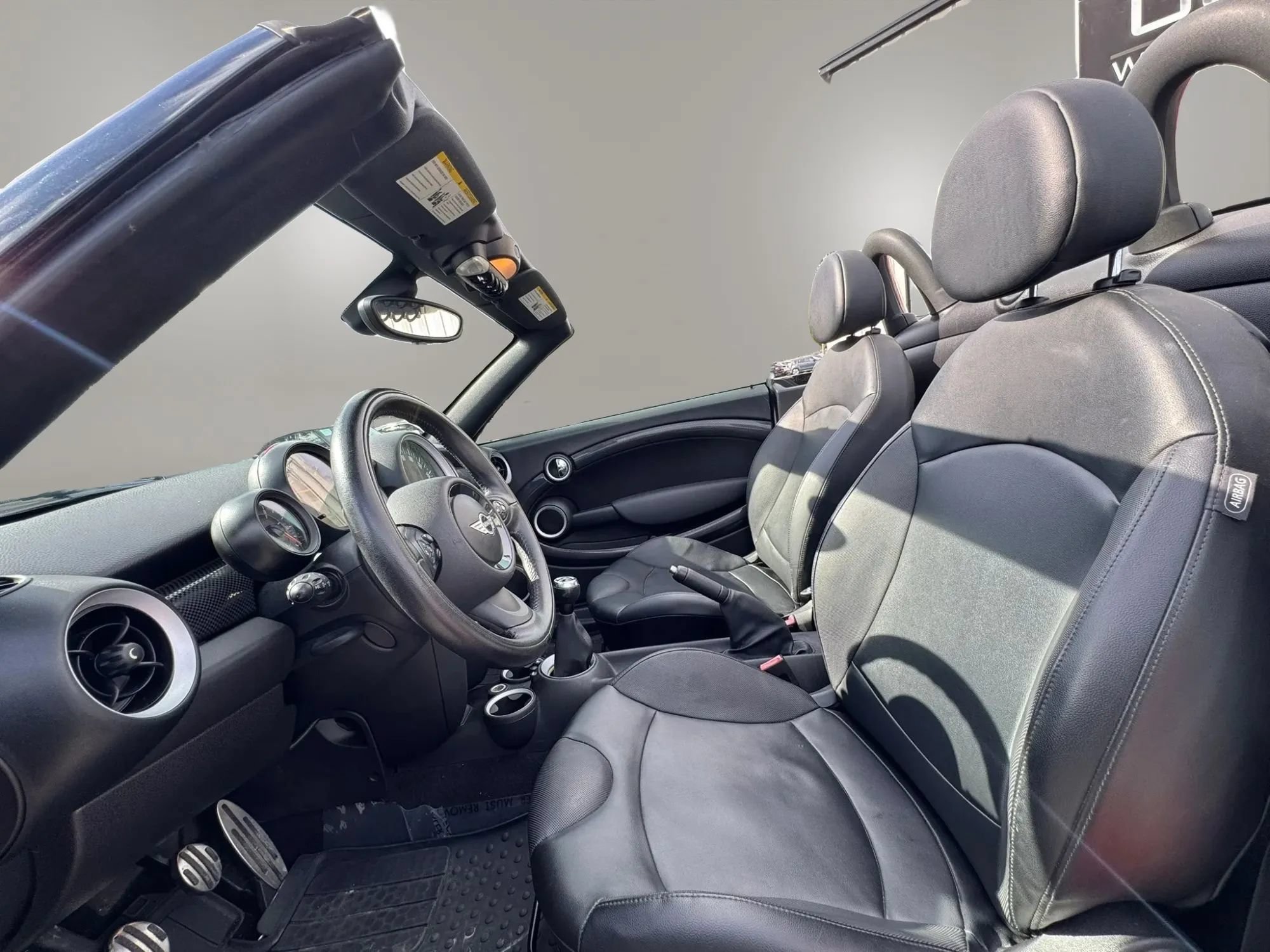 Used 2015 MINI Cooper Roadster S FWD image 17