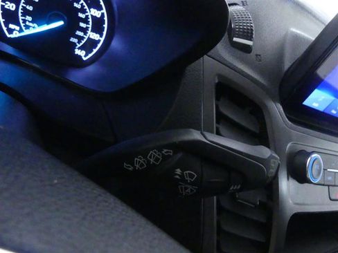 Used 2023 Ford Transit Connect XLT image 17