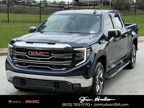 Used 2023 GMC Sierra 1500 SLT AWD/4WD image 11