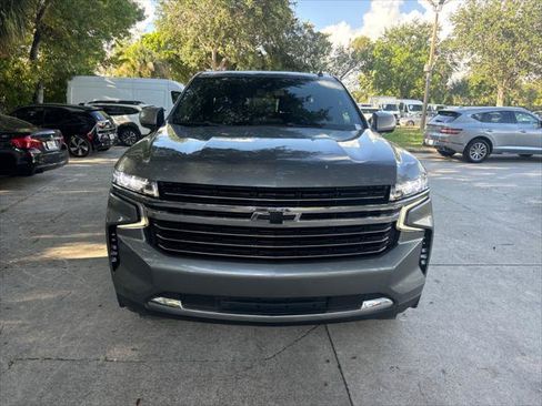 Used 2021 Chevrolet Tahoe LT w/ Rear Media and Nav Package AWD/4WD image 3