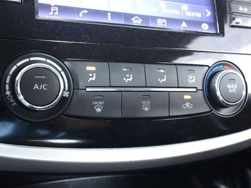 Used 2018 Nissan Altima 2.5 SR w/ SR Midnight Edition FWD image 24
