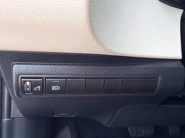 Used 2026 Toyota Corolla LE FWD image 26