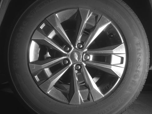 Used 2025 Chevrolet Equinox LT image 14