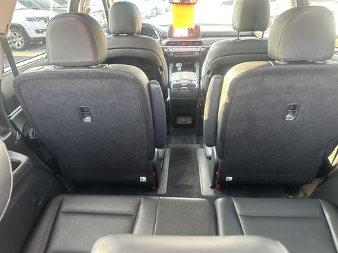 Used 2020 Kia Telluride SX w/ Towing Package FWD image 49