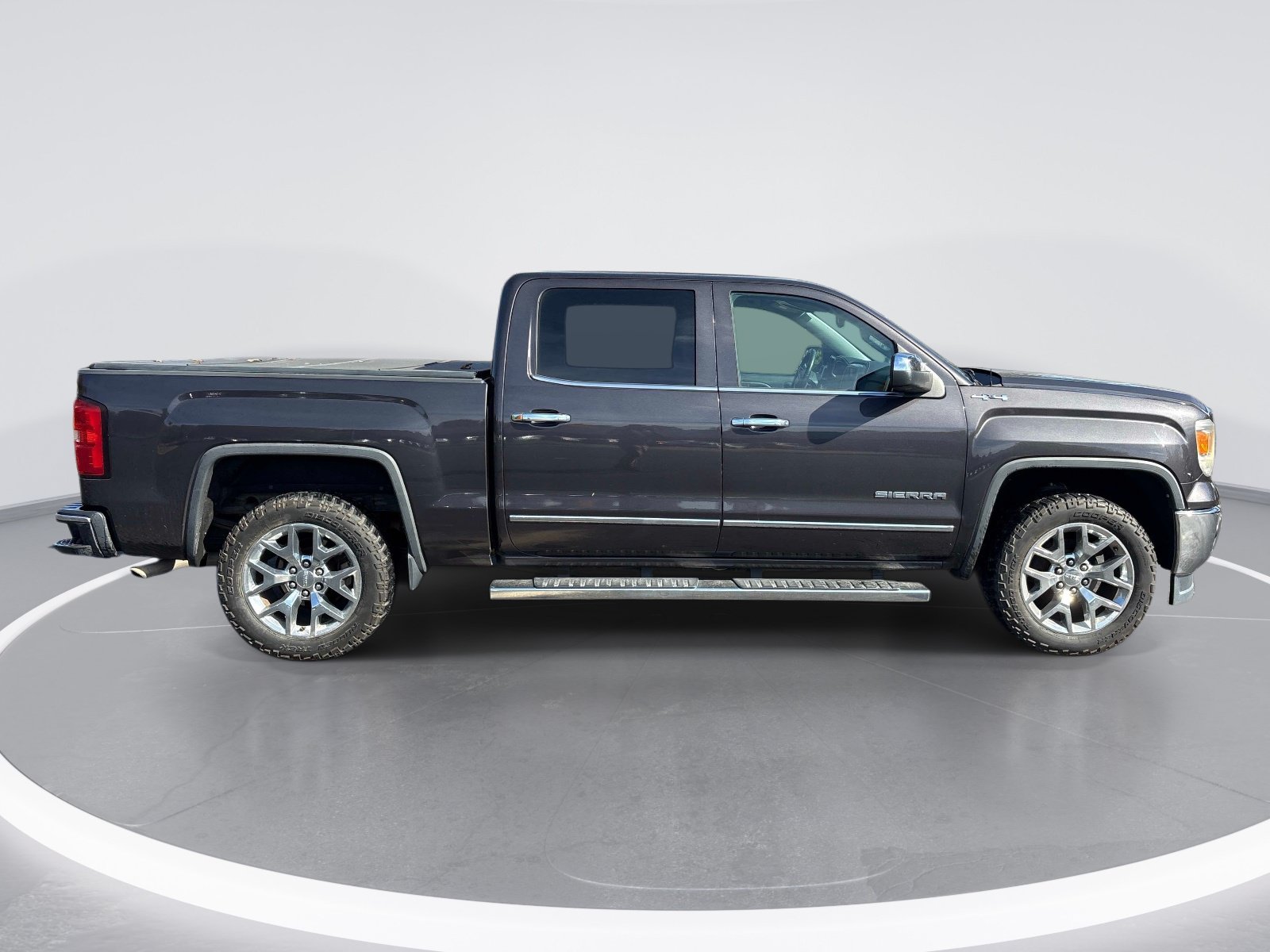Used 2014 GMC Sierra 1500 SLT w/ SLT Crew Cab Value Package AWD/4WD image 9