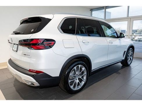 New 2026 BMW X5 xDrive50e AWD/4WD image 41