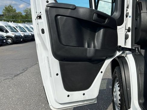 Used 2024 RAM ProMaster 2500 FWD image 27