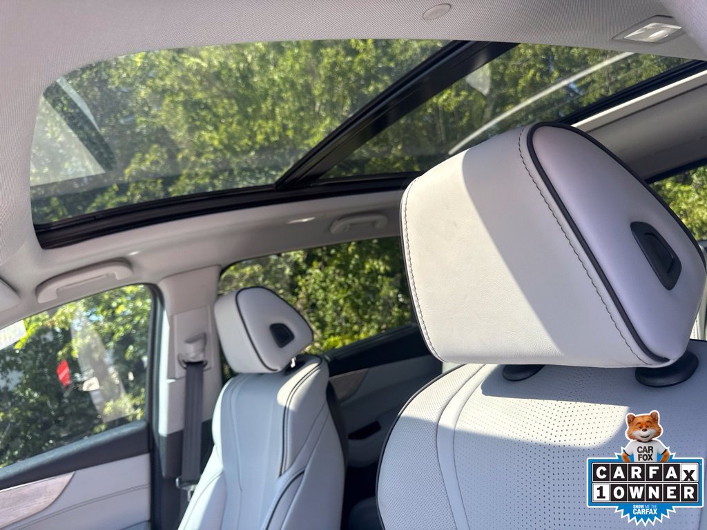 Certified 2024 Acura MDX w/ Advance Package AWD/4WD image 14