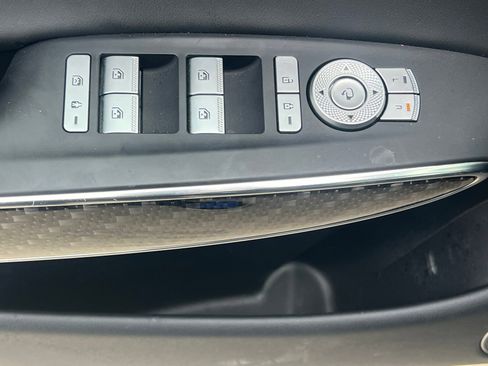 Used 2023 Genesis GV70 3.5T Sport w/ Sport Prestige Package image 26