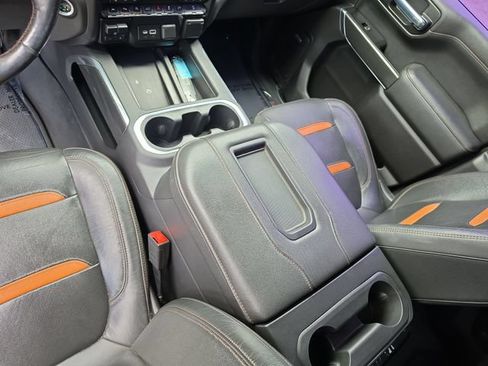 Used 2019 GMC Sierra 1500 AT4 w/ AT4 Premium Package AWD/4WD image 24