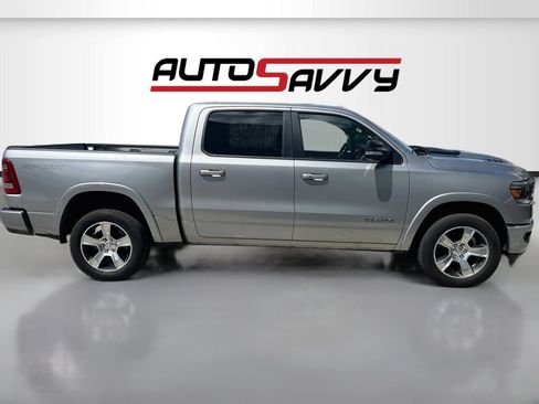 Used 2022 RAM 1500 Laramie w/ Sport Appearance Package AWD/4WD image 8