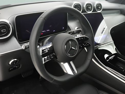 Certified 2026 Mercedes-Benz GLC 300 image 14