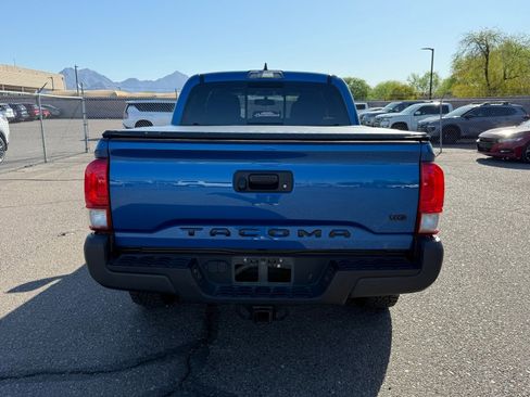 Used 2017 Toyota Tacoma TRD Off-Road w/ Tow Package image 6