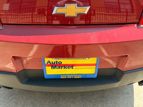 Used 2015 Chevrolet Camaro LS RWD image 34