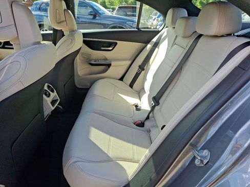 Used 2024 Mercedes-Benz C 300 4MATIC Sedan image 8