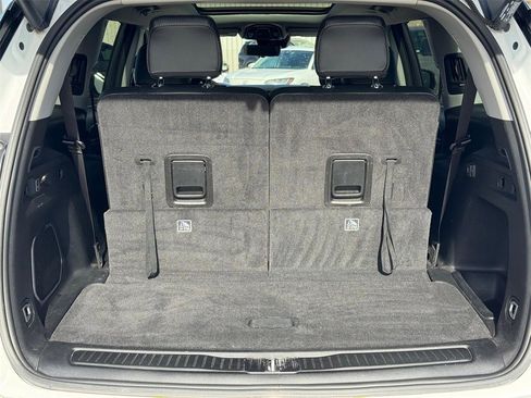 Used 2021 Jeep Grand Cherokee L Limited w/ Luxury Tech Group II image 5